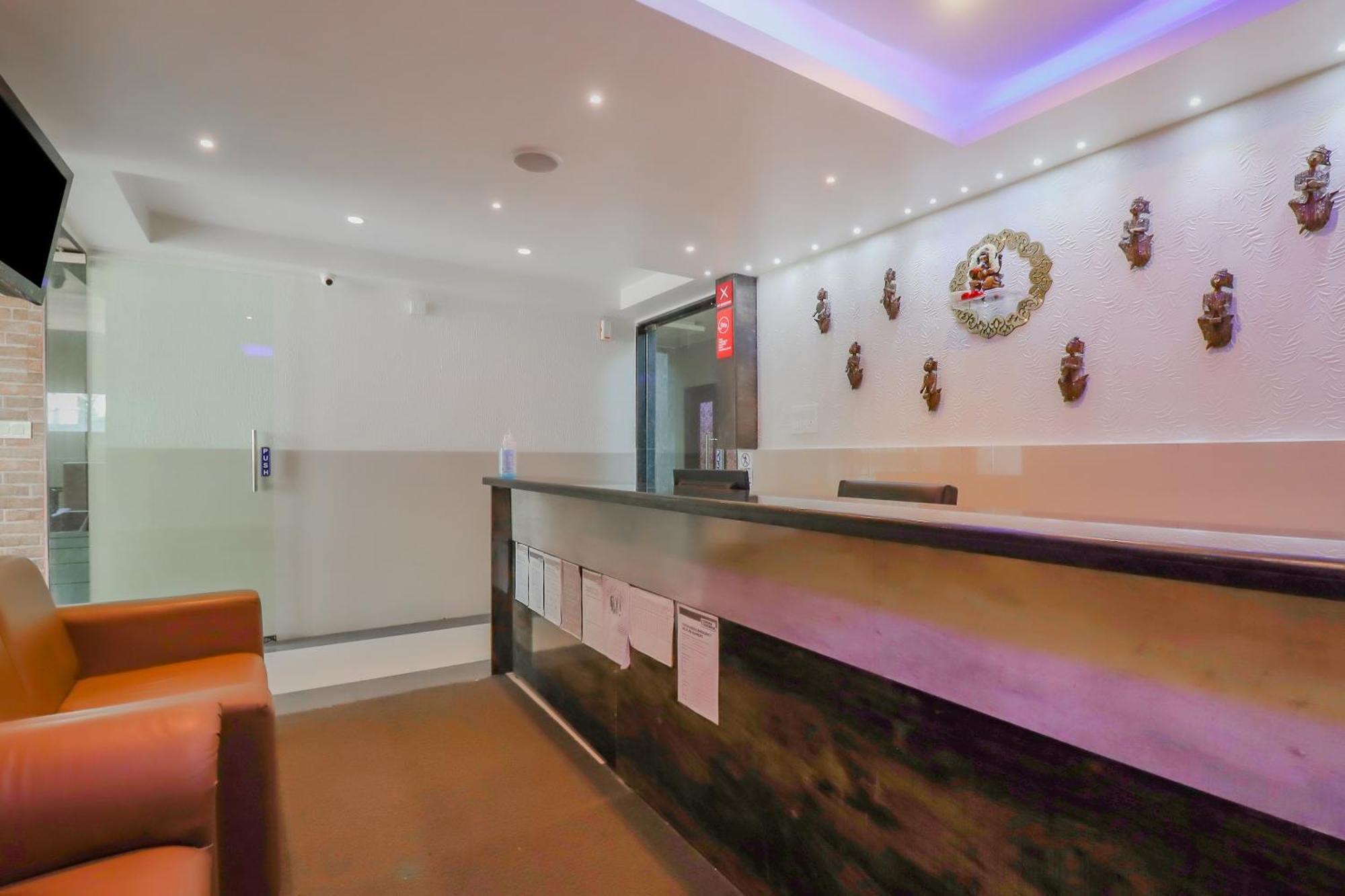 Capital O Royal Galaxy Finesse Near Phoenix Marketcity 벵갈루루 외부 사진